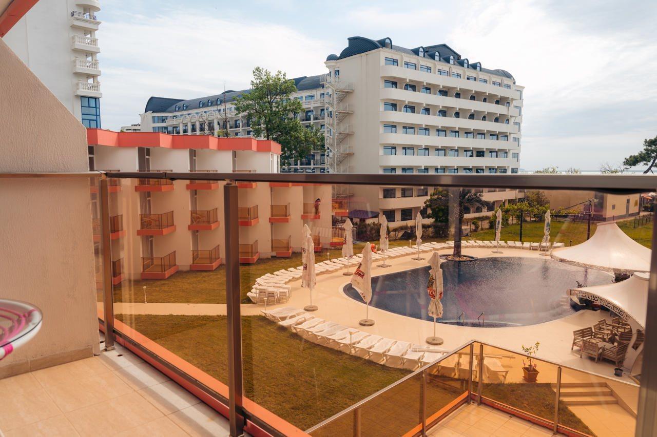 Flamingo Beach Hotel ซันนีบีช ภายนอก รูปภาพ